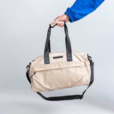 https://www.buckedup.com/public/cache/img/products/1099-Duffle%20Bag-13-400x0.1697572634.jpg