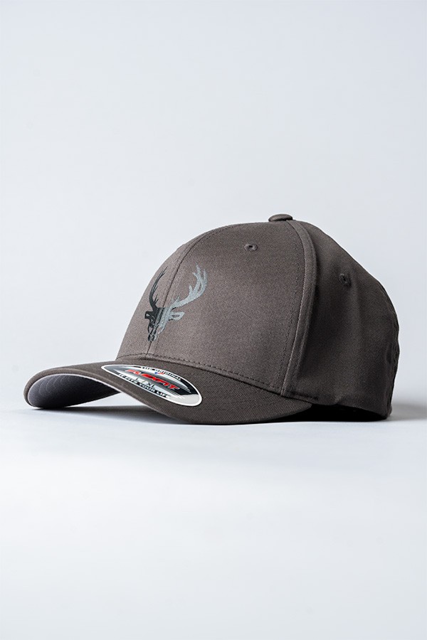 Premium Pro: Flexfit Bucked - Up Hat