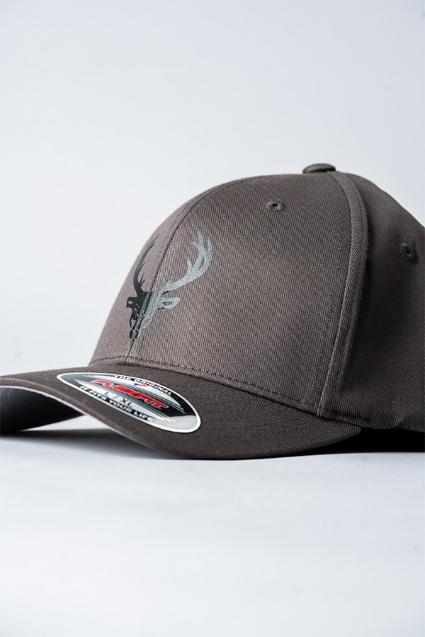- Pro: Flexfit Up Hat Bucked Premium